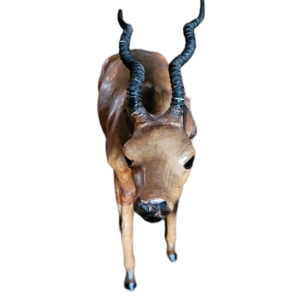 Vintage - 1960's Leather Wrapped Impala Statue - Picture 4 of 5